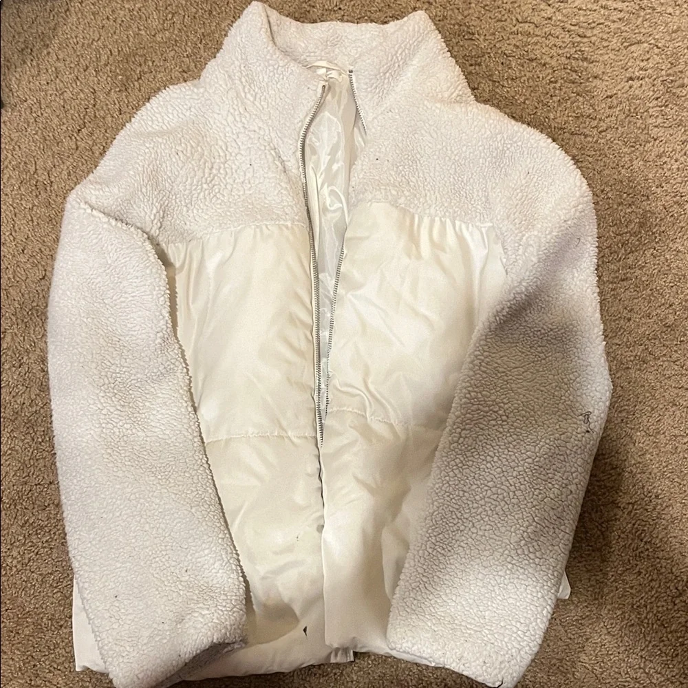 Maurices Women's White Teddy Jacket - Picture 1 of 4